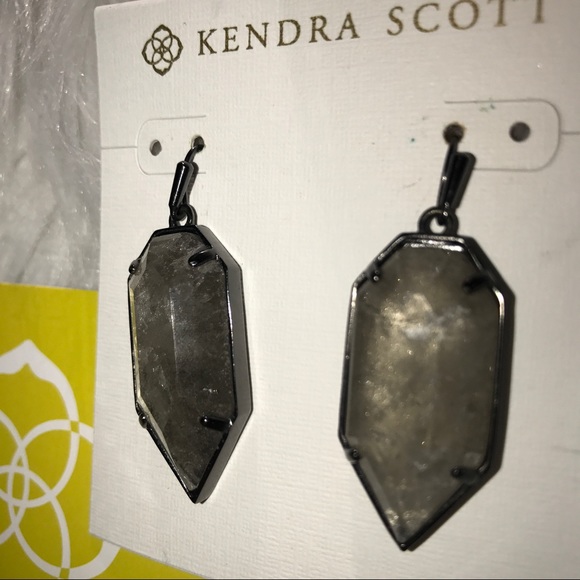 Kendra Scott Earrings (RETIRED) - Picture 6 of 6